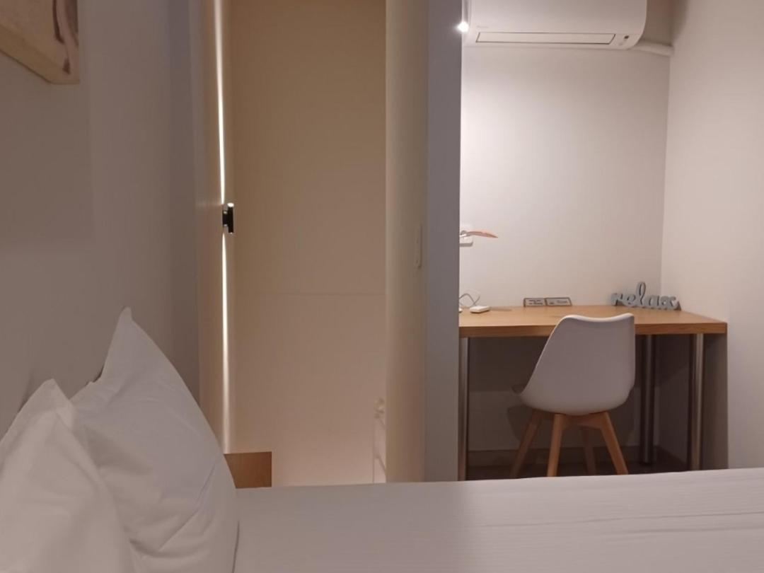 Stylish Studio Apartment - 8F House Каламата Экстерьер фото