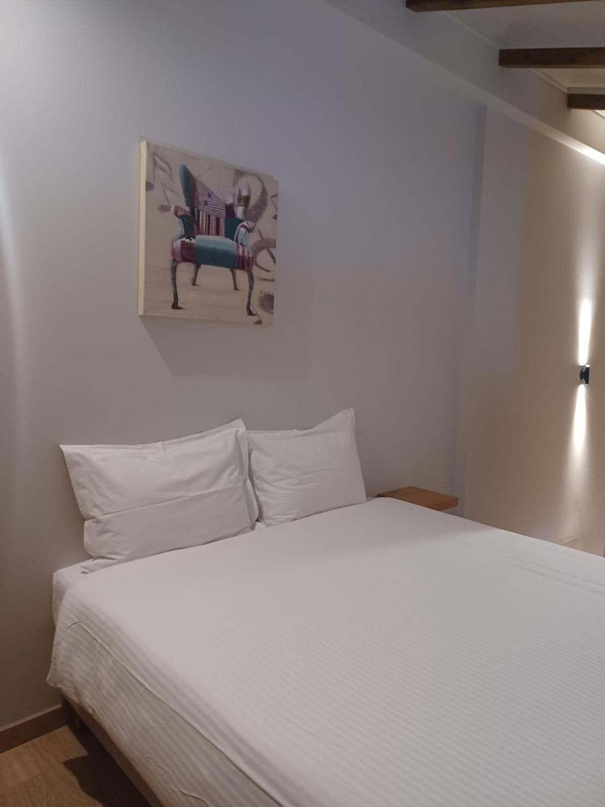 Stylish Studio Apartment - 8F House Каламата Экстерьер фото
